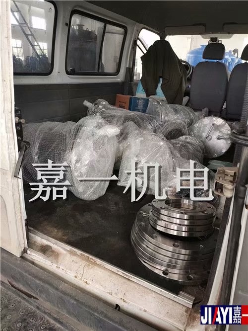 苏州市协力环保设备有限公司预定的手摇刷式Y型过滤器已经发货啦！